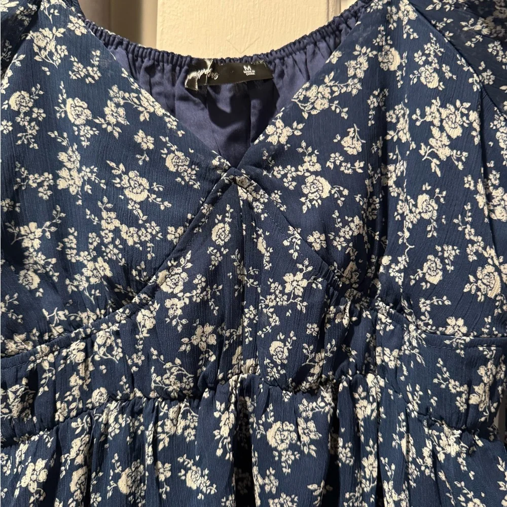 Hesperus Navy Floral Long Sleeve Dress Size Medium - Picture 6 of 7